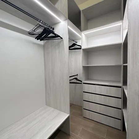 Siesta Platinum Sea View Apartman *